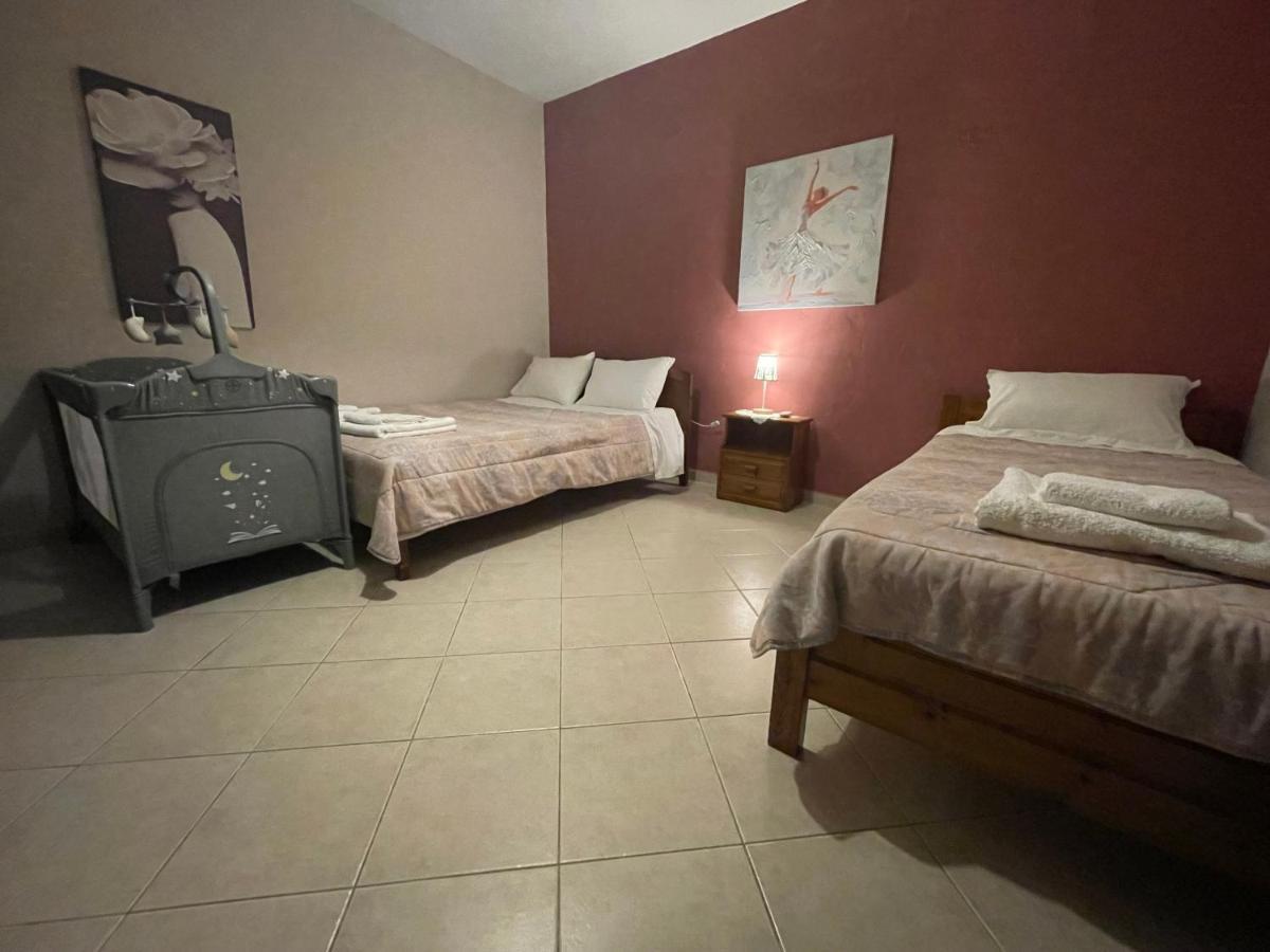 Вилла Chrissi'S House With Garden And Sea View Zerviana Киссамос Экстерьер фото