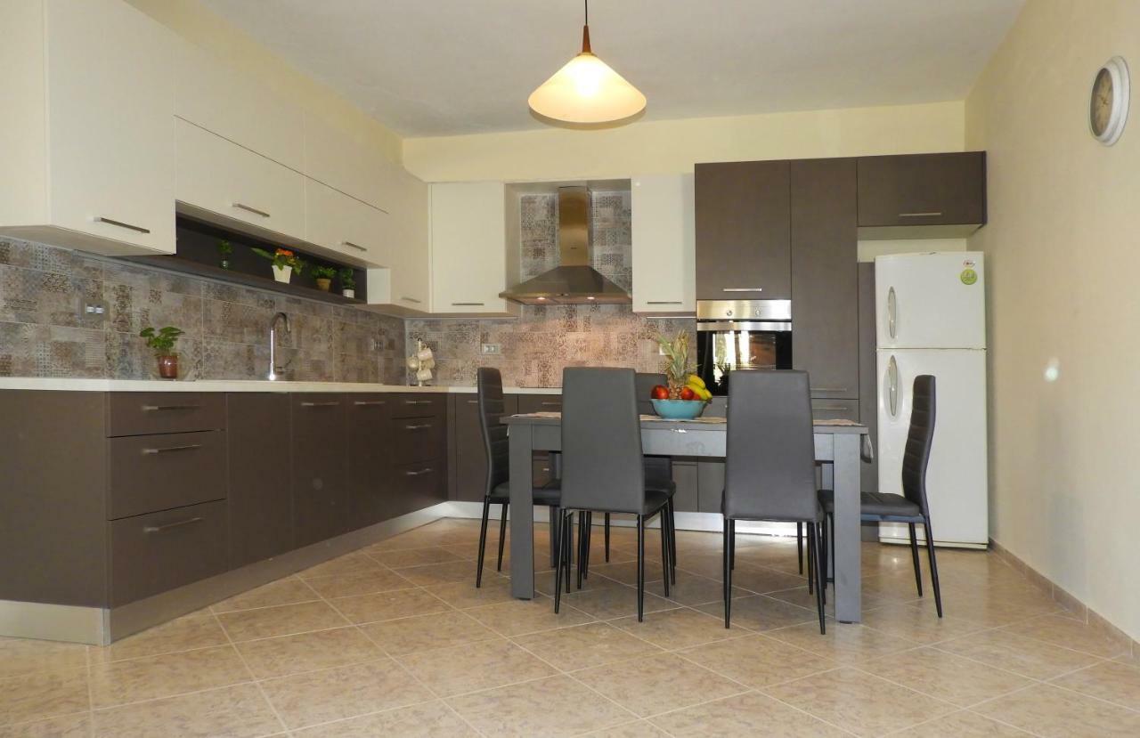 Вилла Chrissi'S House With Garden And Sea View Zerviana Киссамос Экстерьер фото